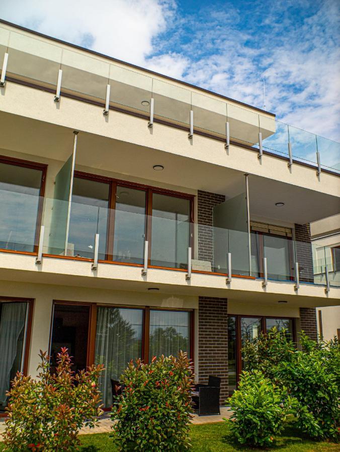 Panorama Superior Apartments - Pool, Garden, Parking Balatonalmádi Dış mekan fotoğraf