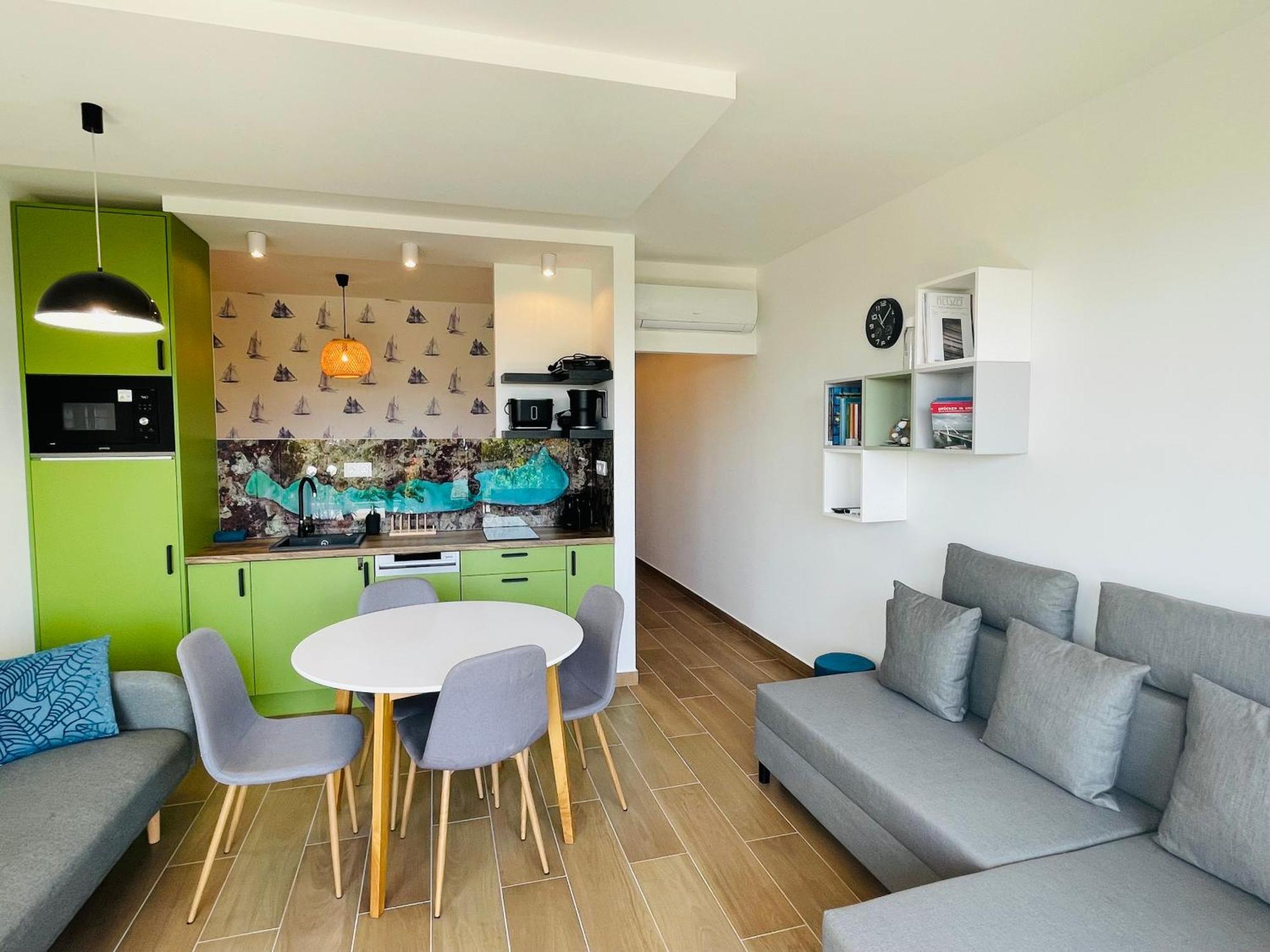 Panorama Superior Apartments - Pool, Garden, Parking Balatonalmádi Dış mekan fotoğraf