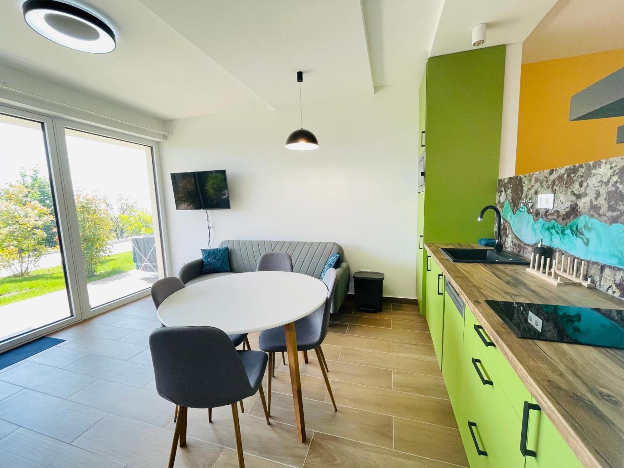 Panorama Superior Apartments - Pool, Garden, Parking Balatonalmádi Dış mekan fotoğraf